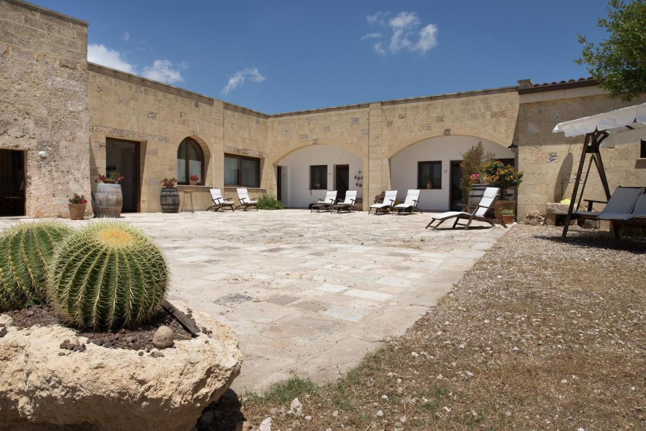 Antica Masseria Ficazzana - Tenuta Marina Di Pescoluse Extérieur photo